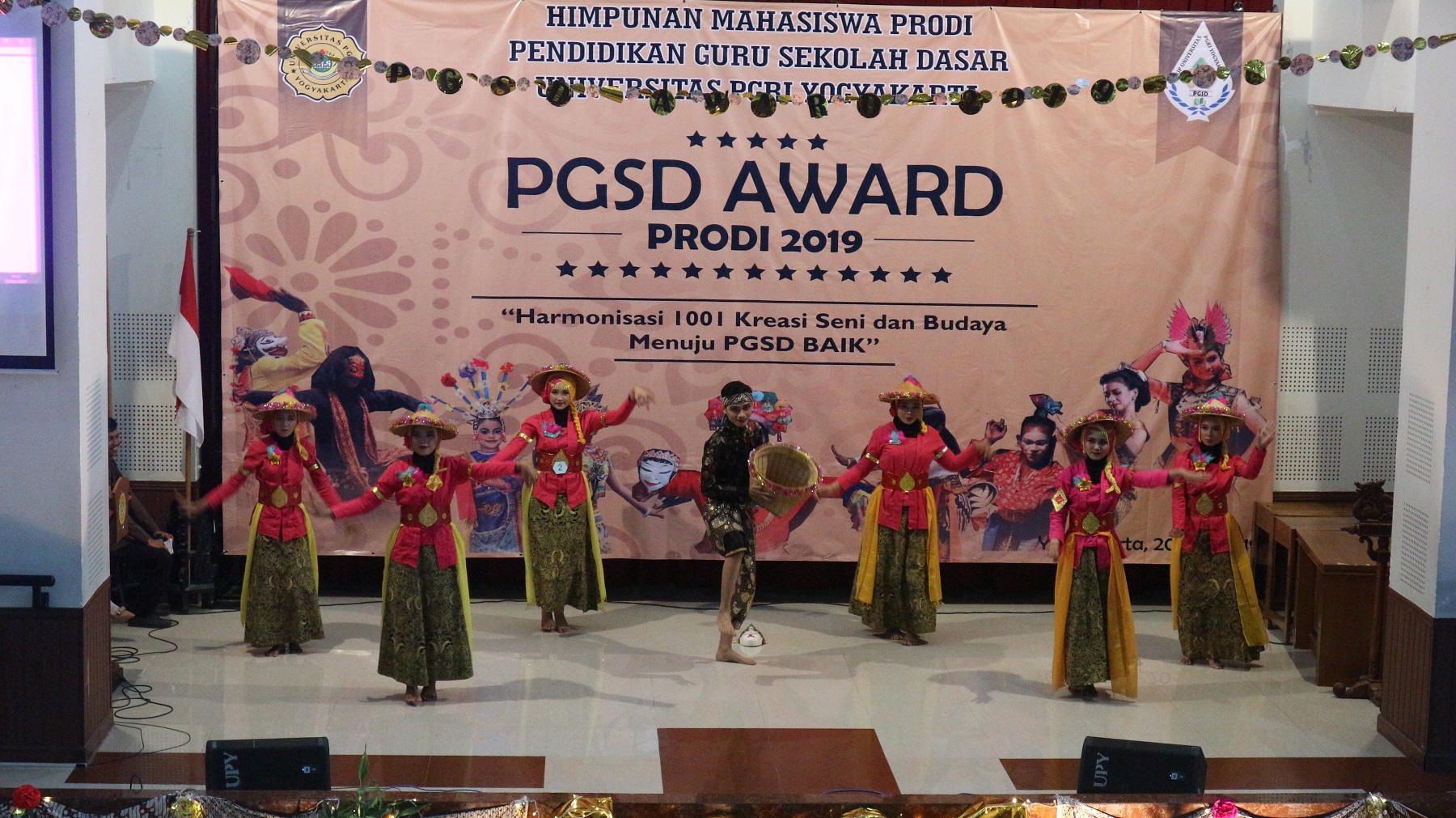 PGSD Award: Harmonisasi 1001 Kreasi Seni Dan Budaya